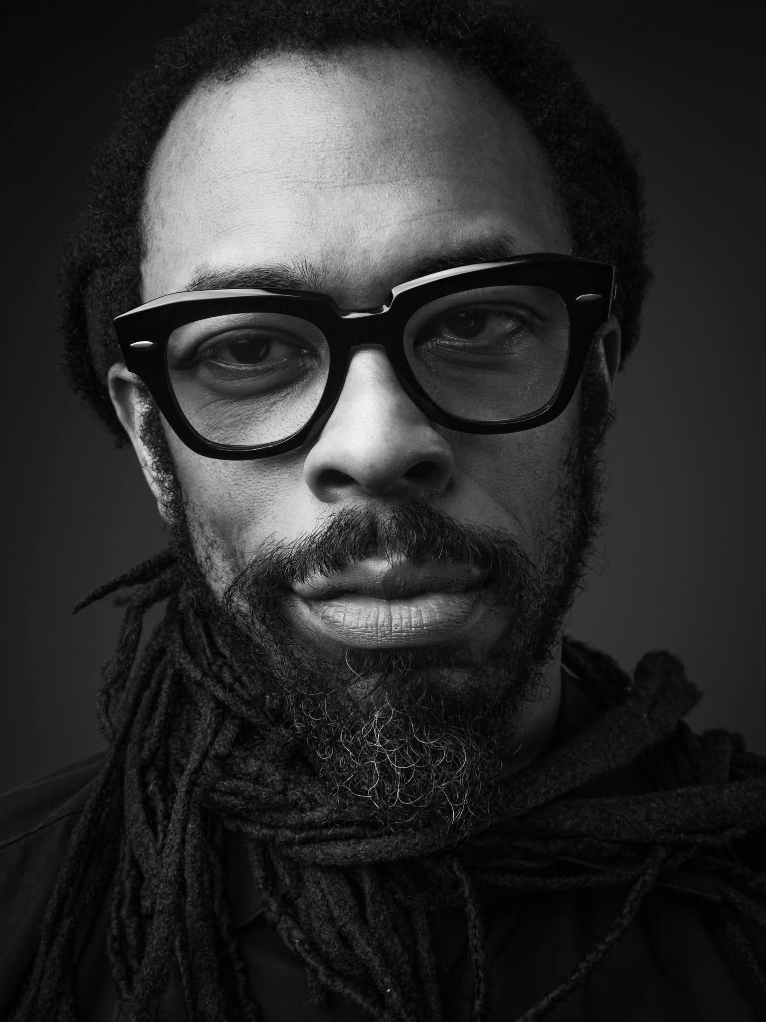 Rodrigo Carneiro:                                                   Memórias entre música e cultura pop