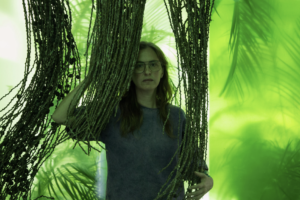 Galeria Marília Razuk apresenta mostra da artista Lúcia Pizzani