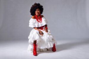 Izzy Gordon celebra a obra de Jorge Aragão na Casa de Francisca