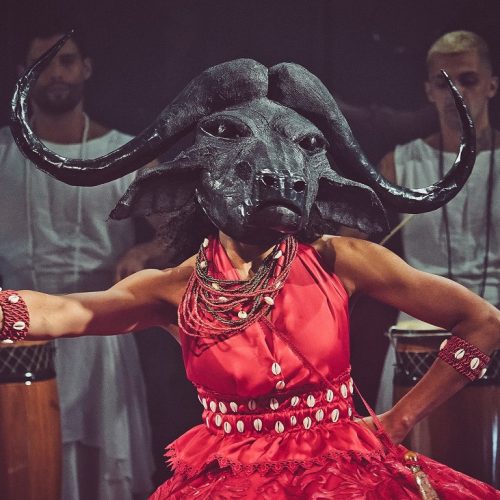 Em março, Companhia de Teatro Heliópolis faz curtíssima temporada de premiada montagem CÁRCERE ou Porque as Mulheres Viram Búfalos. As apresentações ocorrem entre os dias 6 e 15/03, somente às sextas e aos sábados, às 20h, e aos domingos, às 18h, em sua sede – na Casa de Teatro Mariajosé de Carvalho, no Ipiranga.