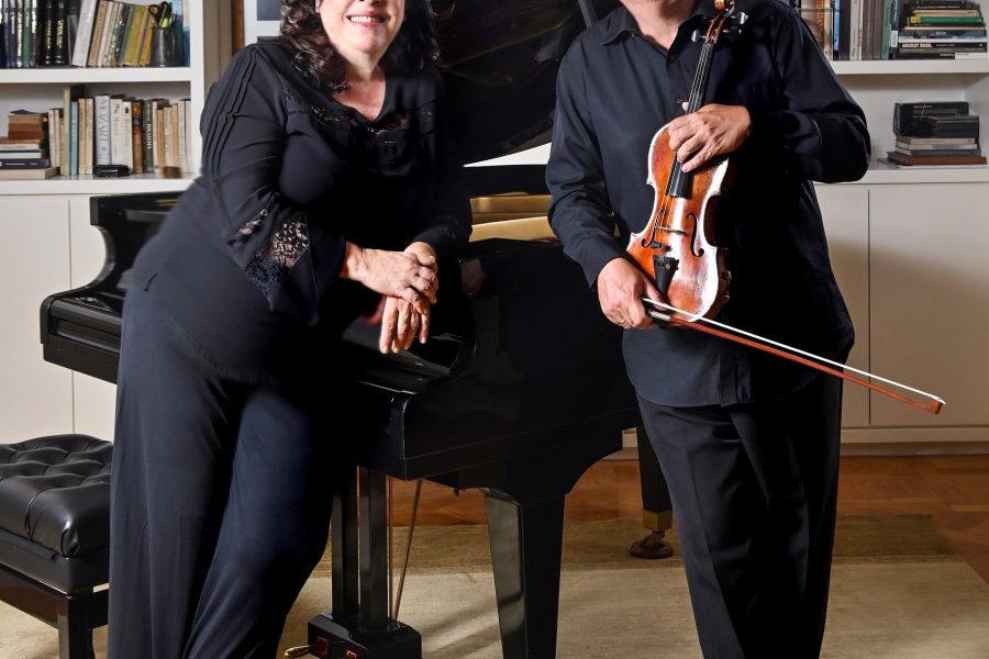 Centro de Música Brasileira apresenta recital do Duo Brucoli & Diniz