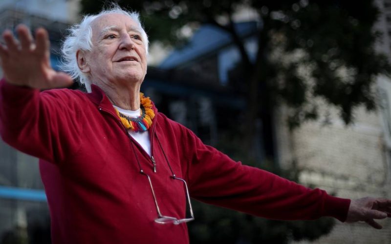 Morre Zé Celso, criador do Teatro Oficina e tradutor do tropicalismo para os palcos