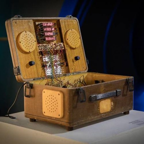 No dia 28 de fevereiro, a partir das 13h, o Paço das Artes inaugura a exposição de arte sonora “Escuta aqui!”